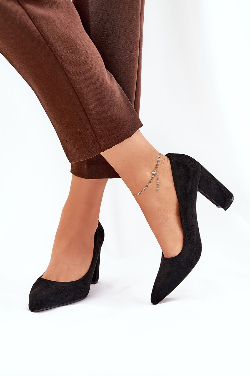 Magassárkú körömcipő model 211072 Step in style