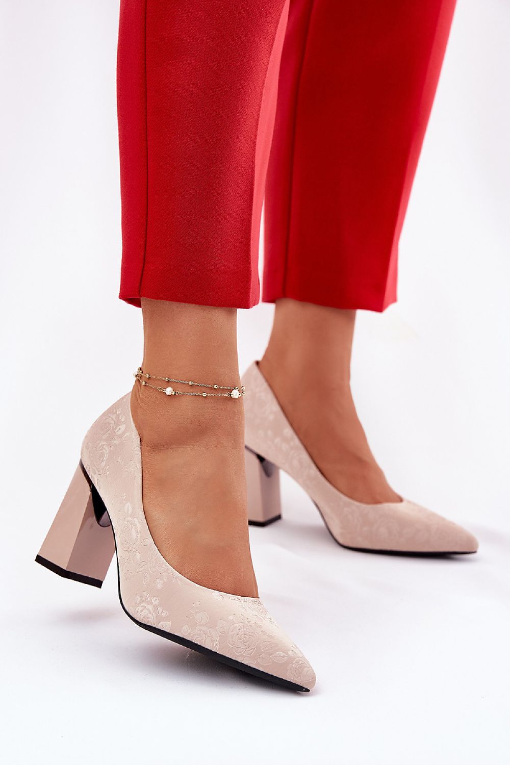 Magassárkú körömcipő model 212335 Step in style