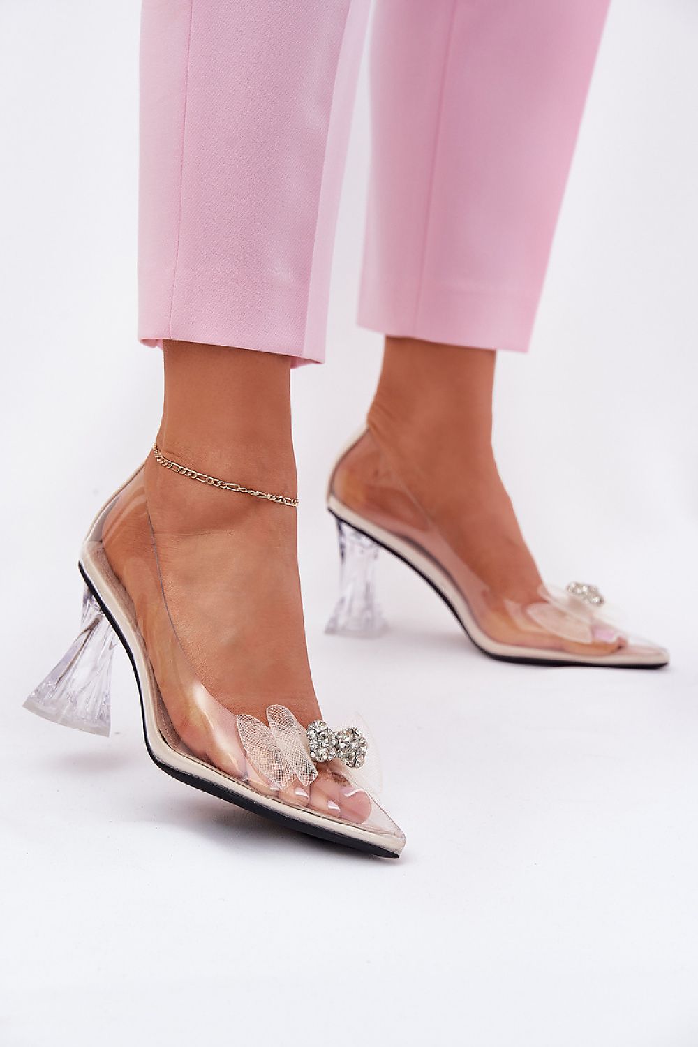 Magassárkú körömcipő model 212995 Step in style