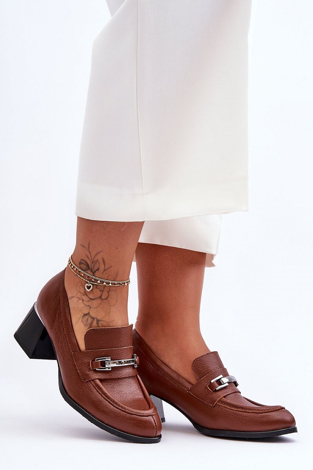 Magassarkú körömcipő model 184006 Step in style