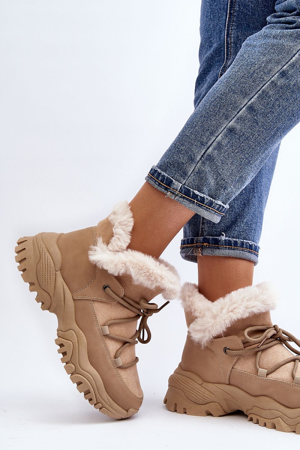  Bakancs model 191052 Step in style 