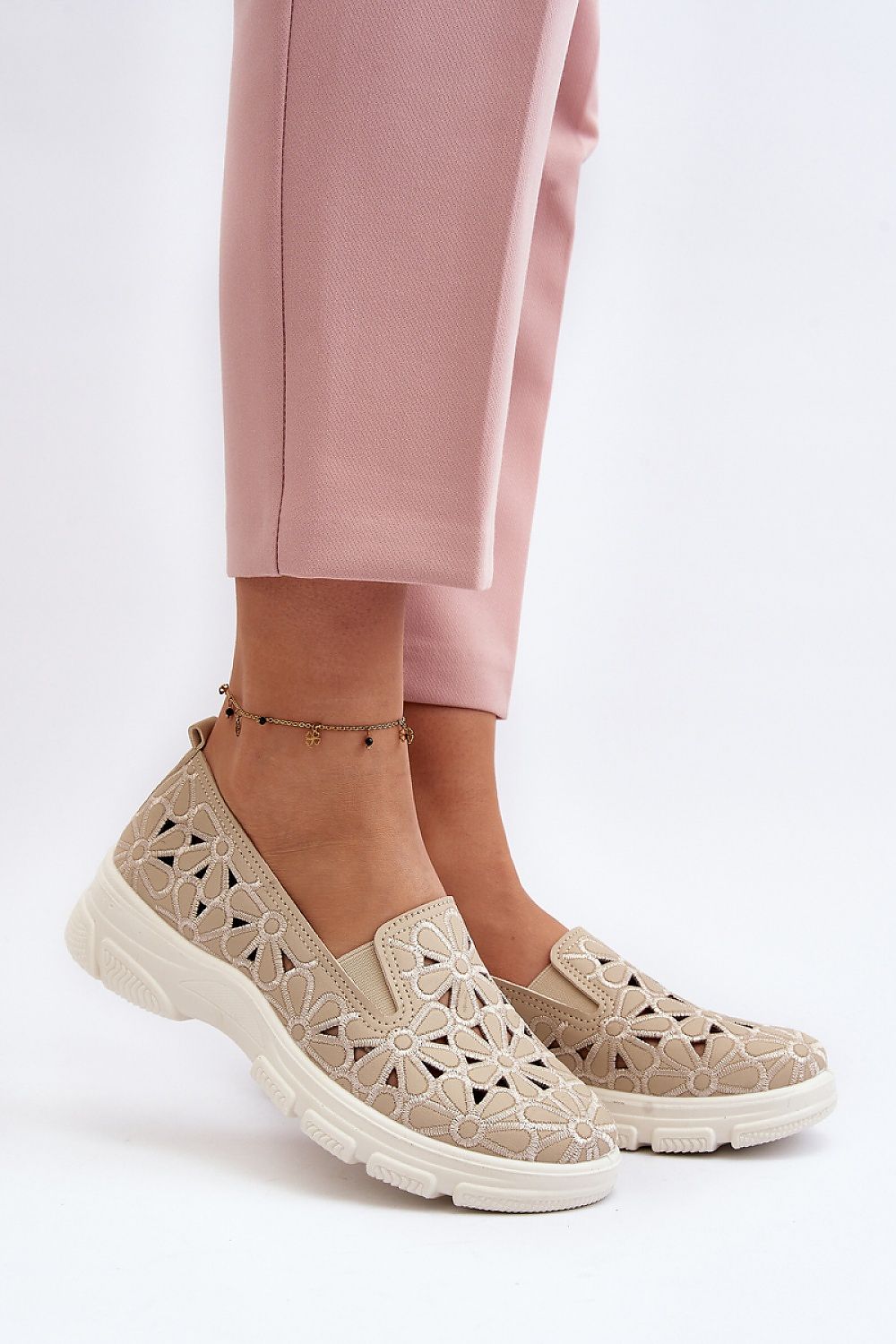  Félcipő model 193135 Step in style 