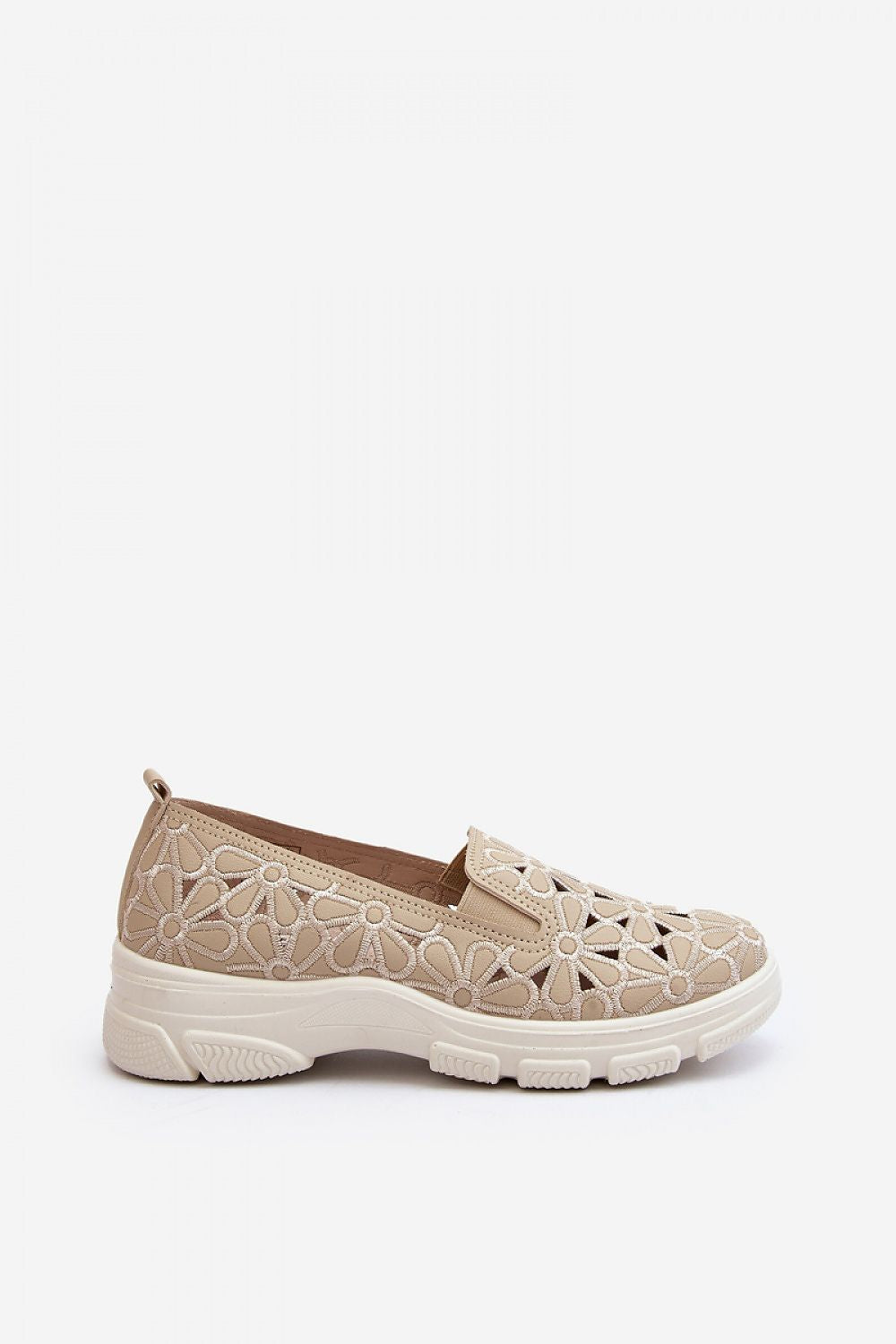  Félcipő model 193135 Step in style 