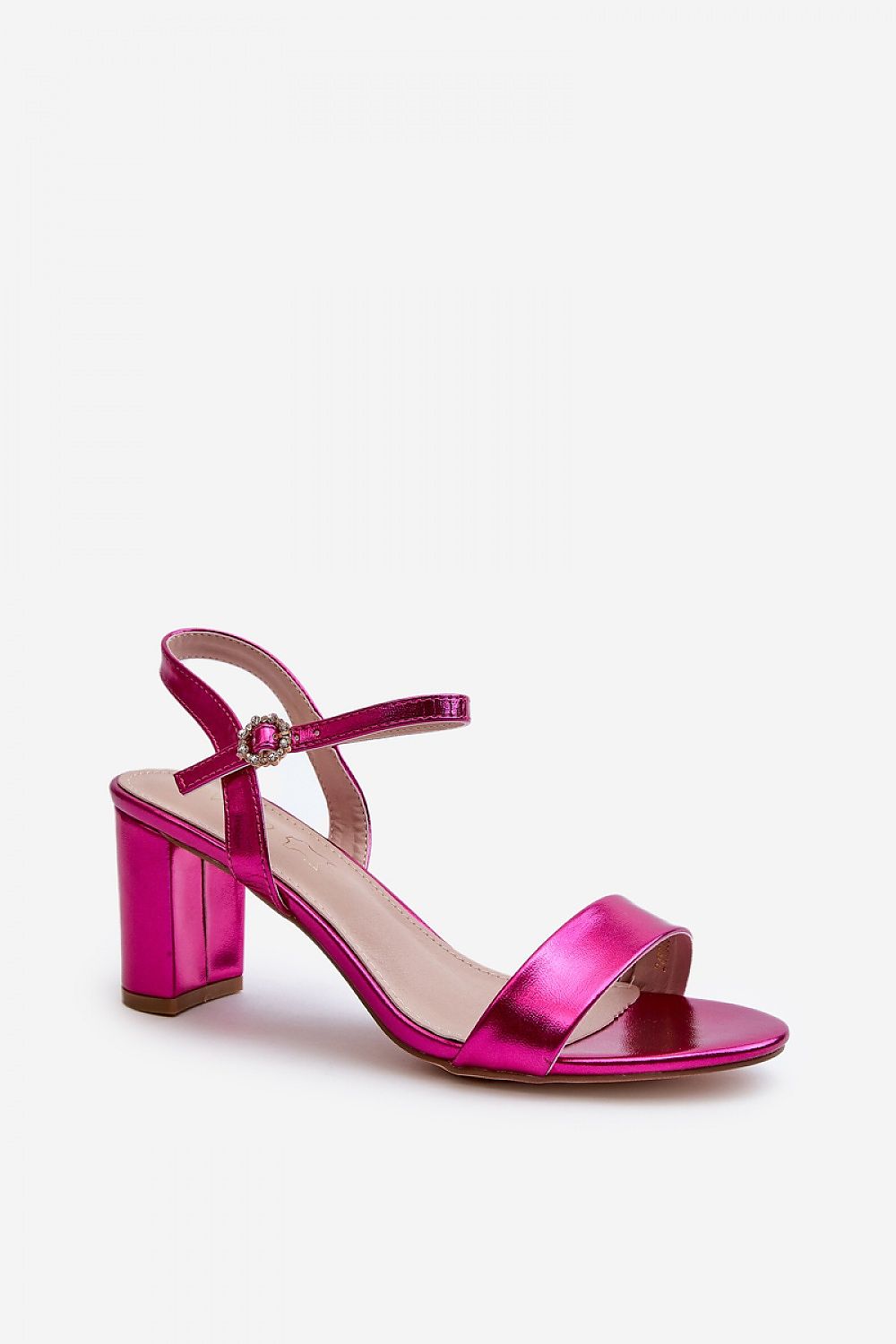  Magassarkú szandál model 194993 Step in style 