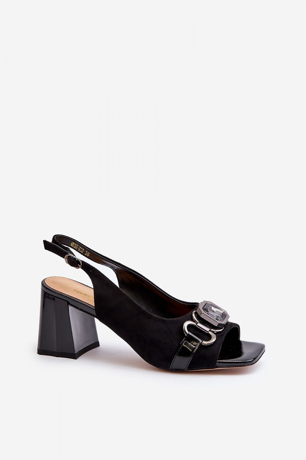  Magassarkú szandál model 195425 Step in style 
