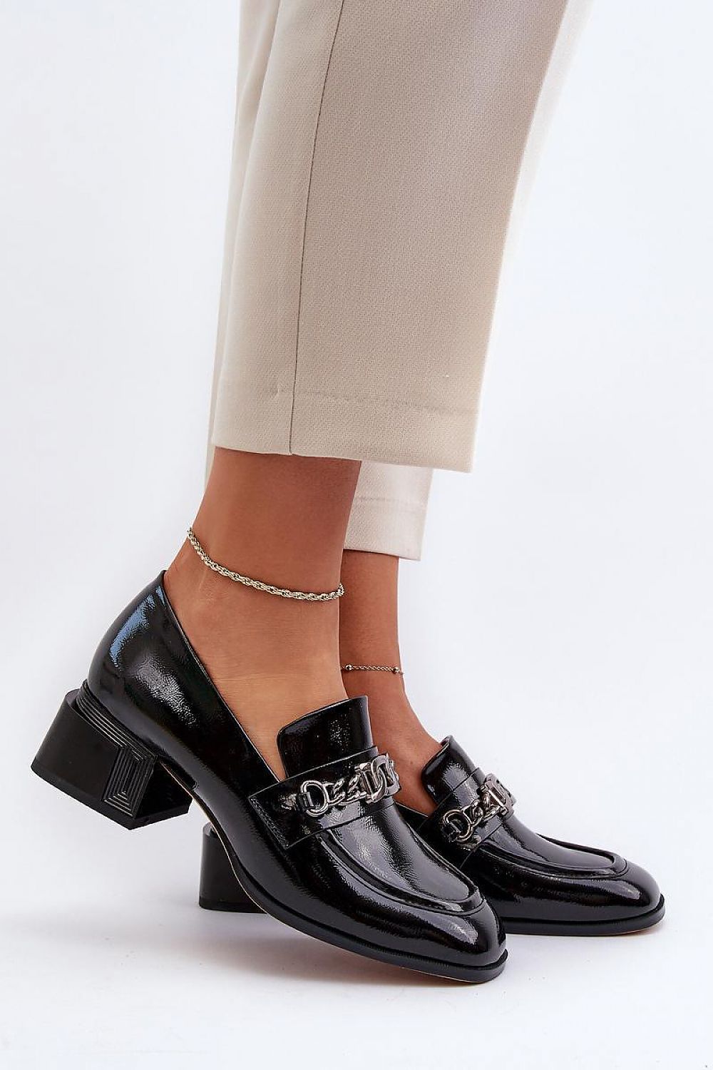  Magassarkú körömcipő model 195735 Step in style 