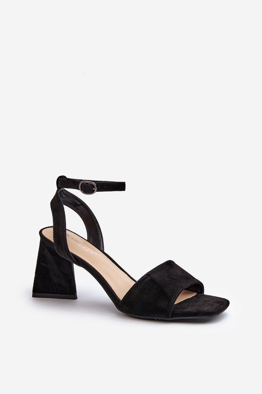  Magassarkú szandál model 196318 Step in style 