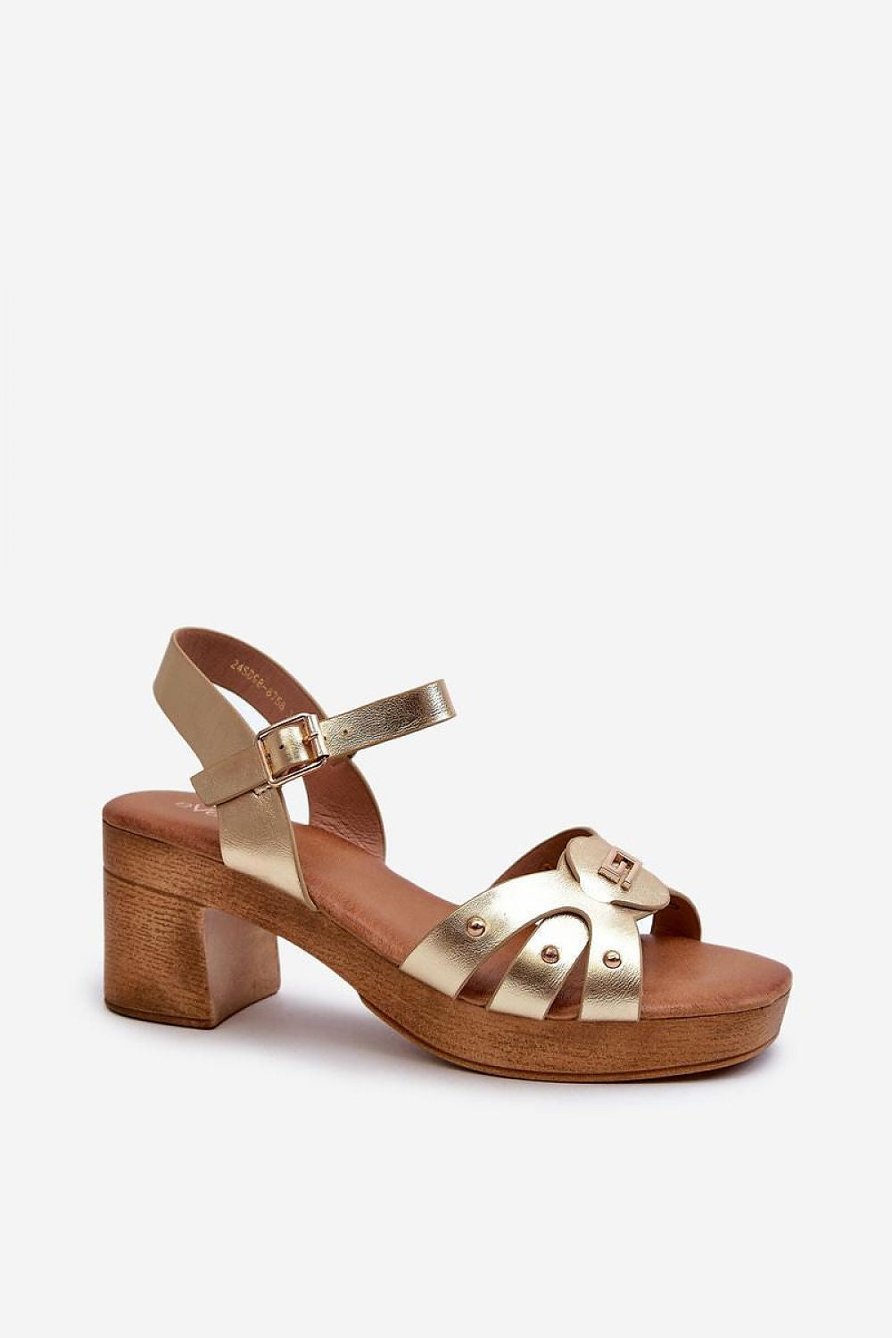  Magassarkú szandál model 196334 Step in style 