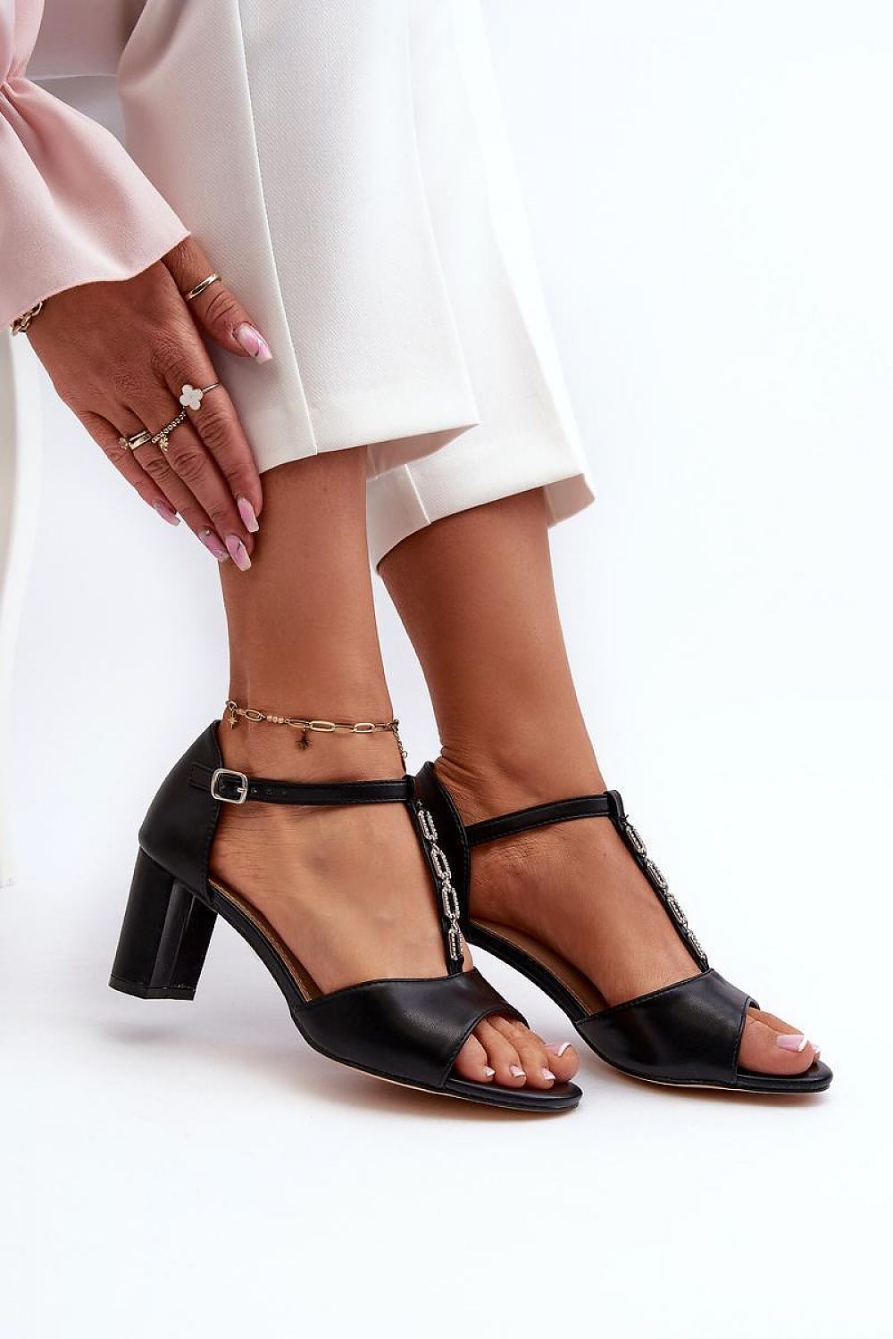  Magassarkú szandál model 198199 Step in style 