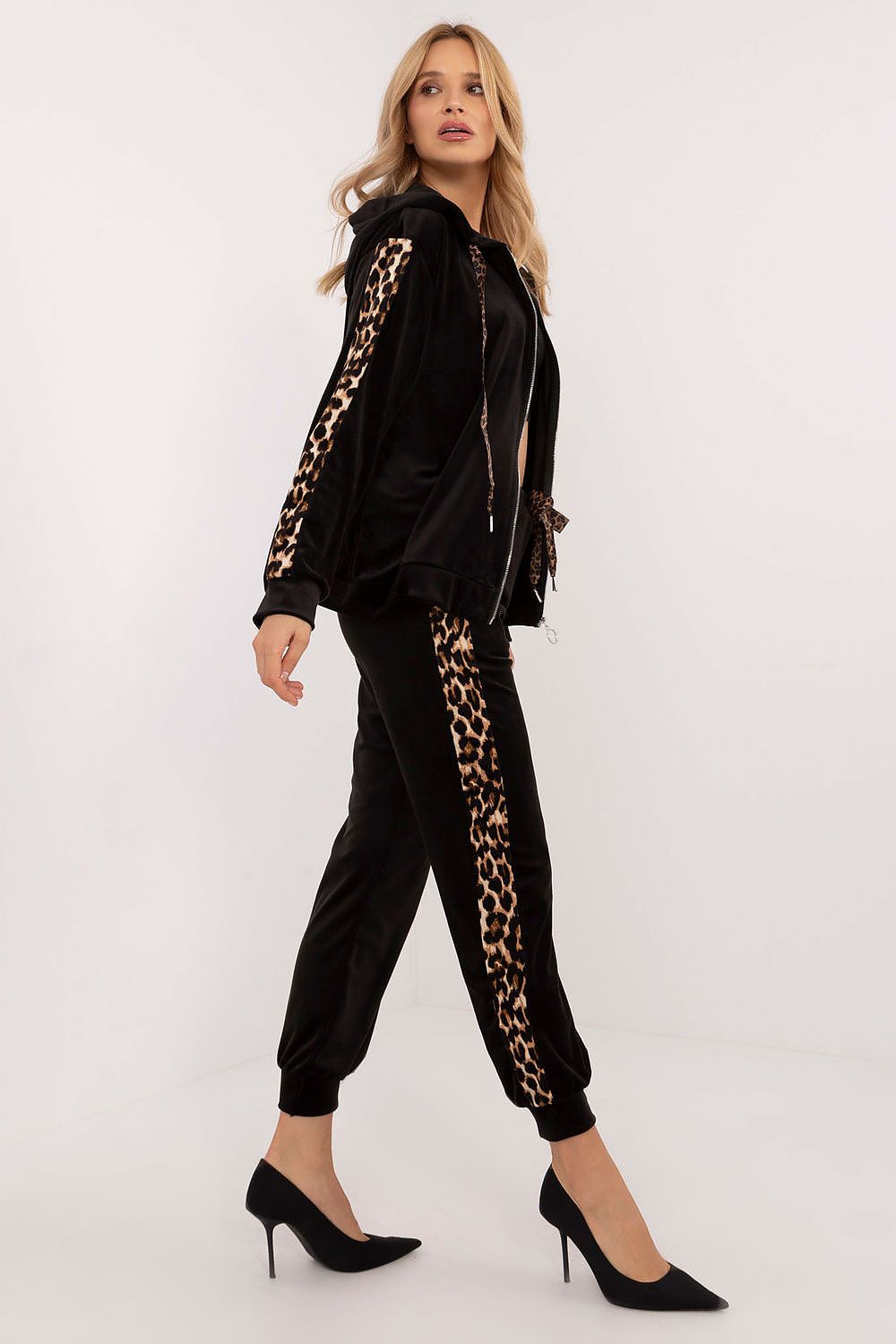  Együttes model 201593 Italy Moda 