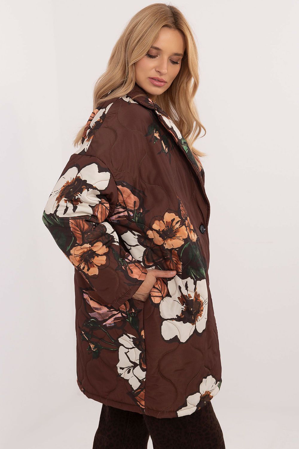  Dzseki model 202408 Italy Moda 