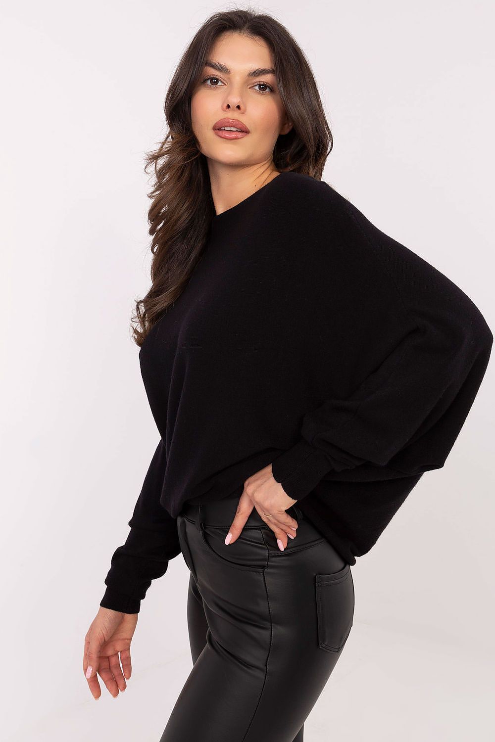  Pulóver model 203812 Italy Moda 