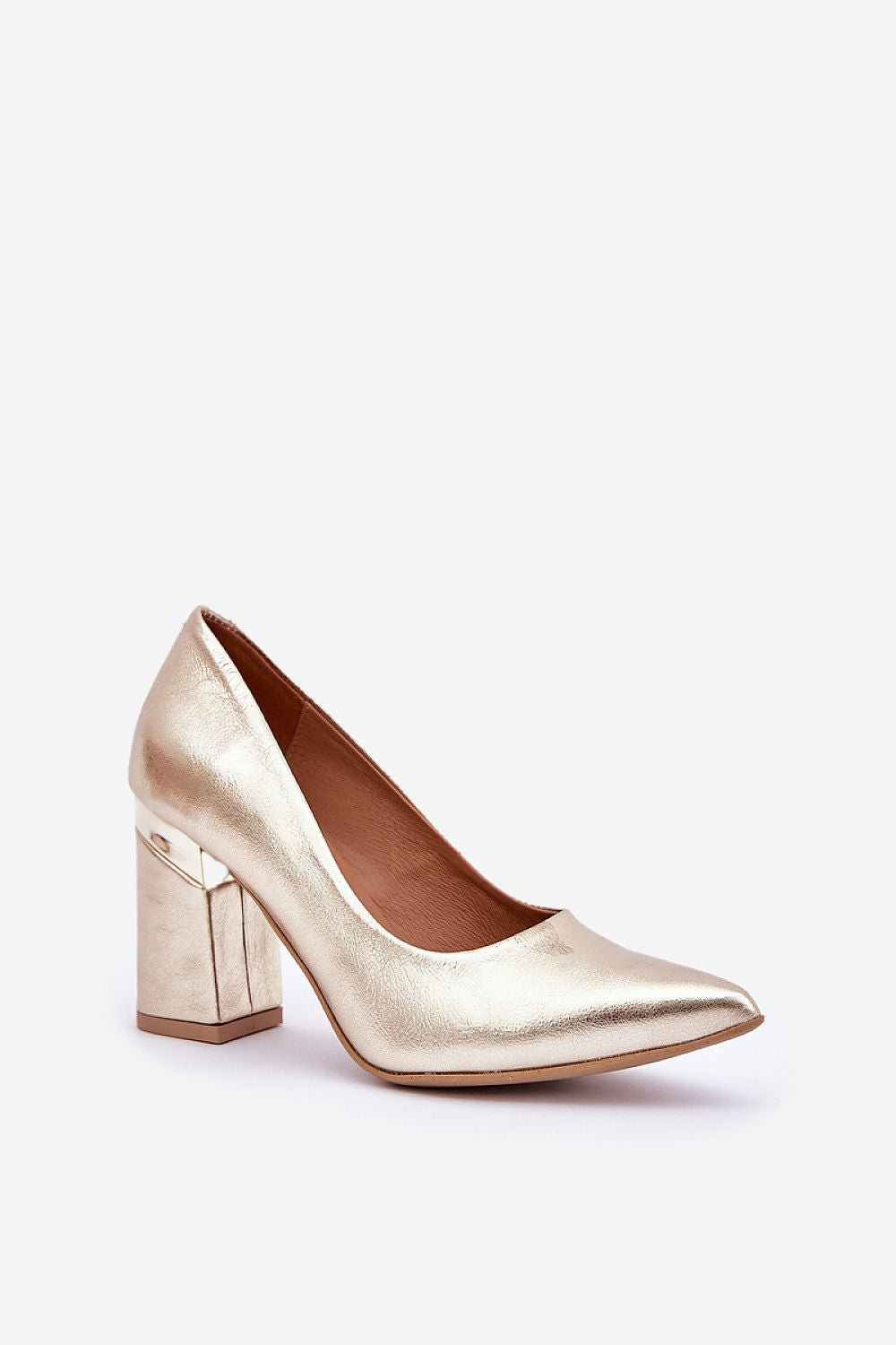  Magassárkú körömcipő model 206818 Step in style 
