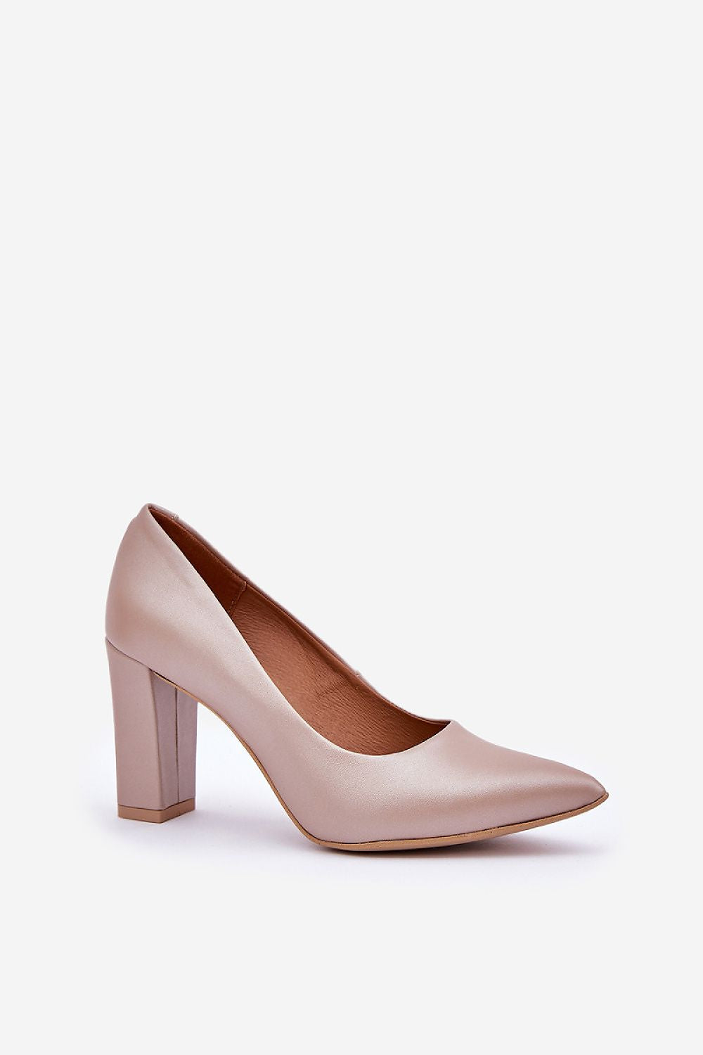  Magassárkú körömcipő model 206819 Step in style 