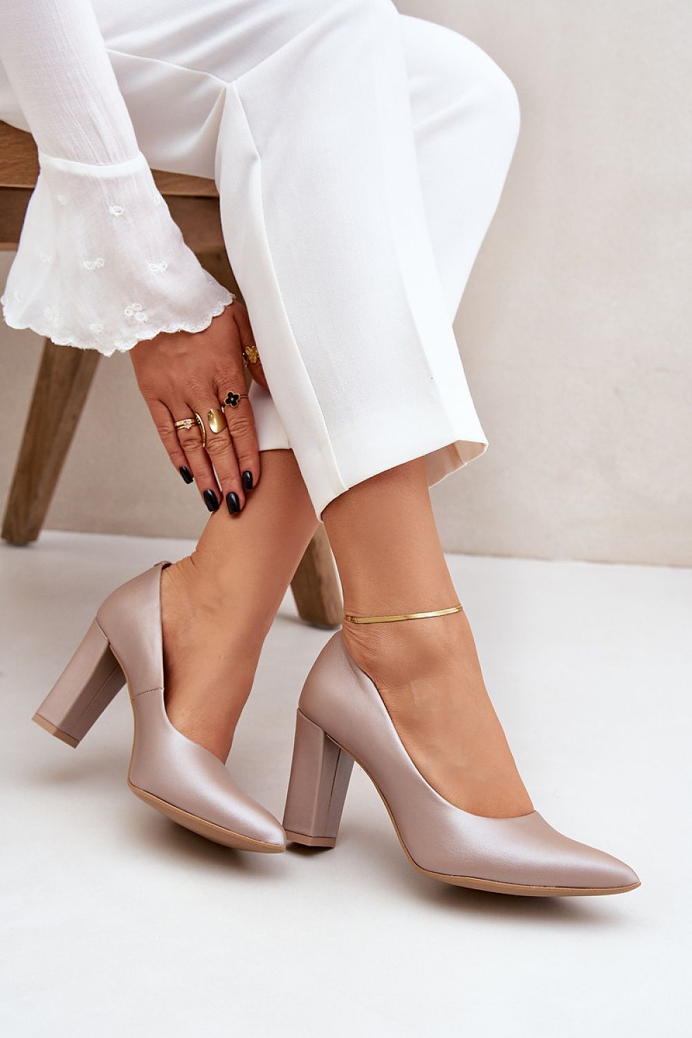  Magassárkú körömcipő model 206819 Step in style 