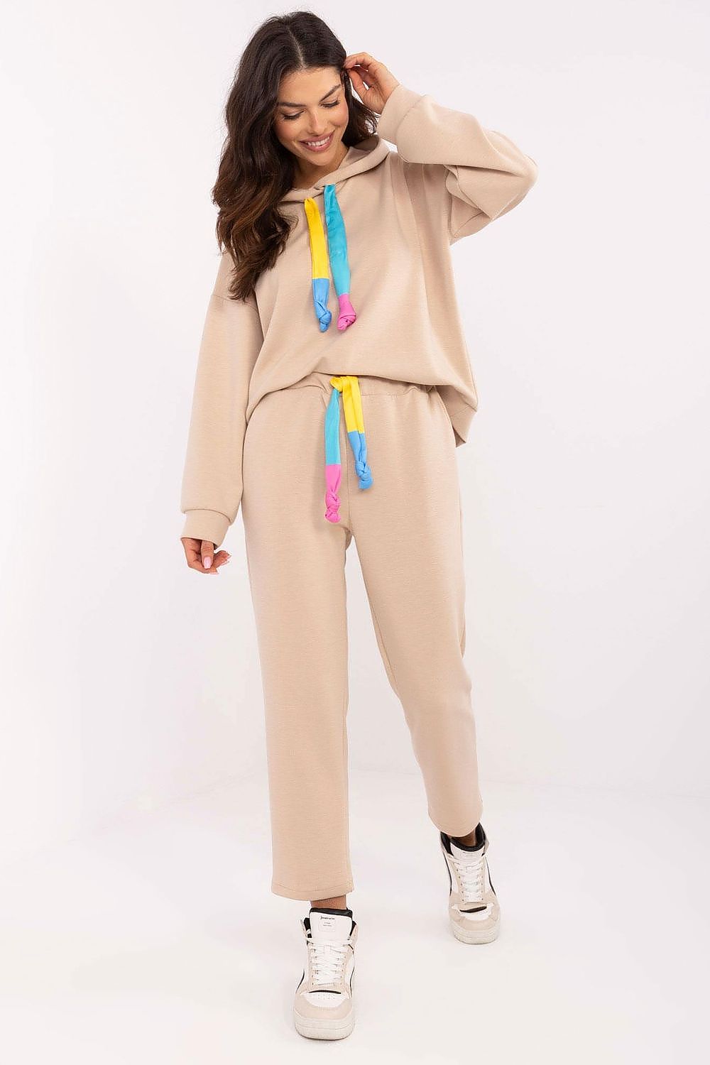  Együttes model 206965 Italy Moda 