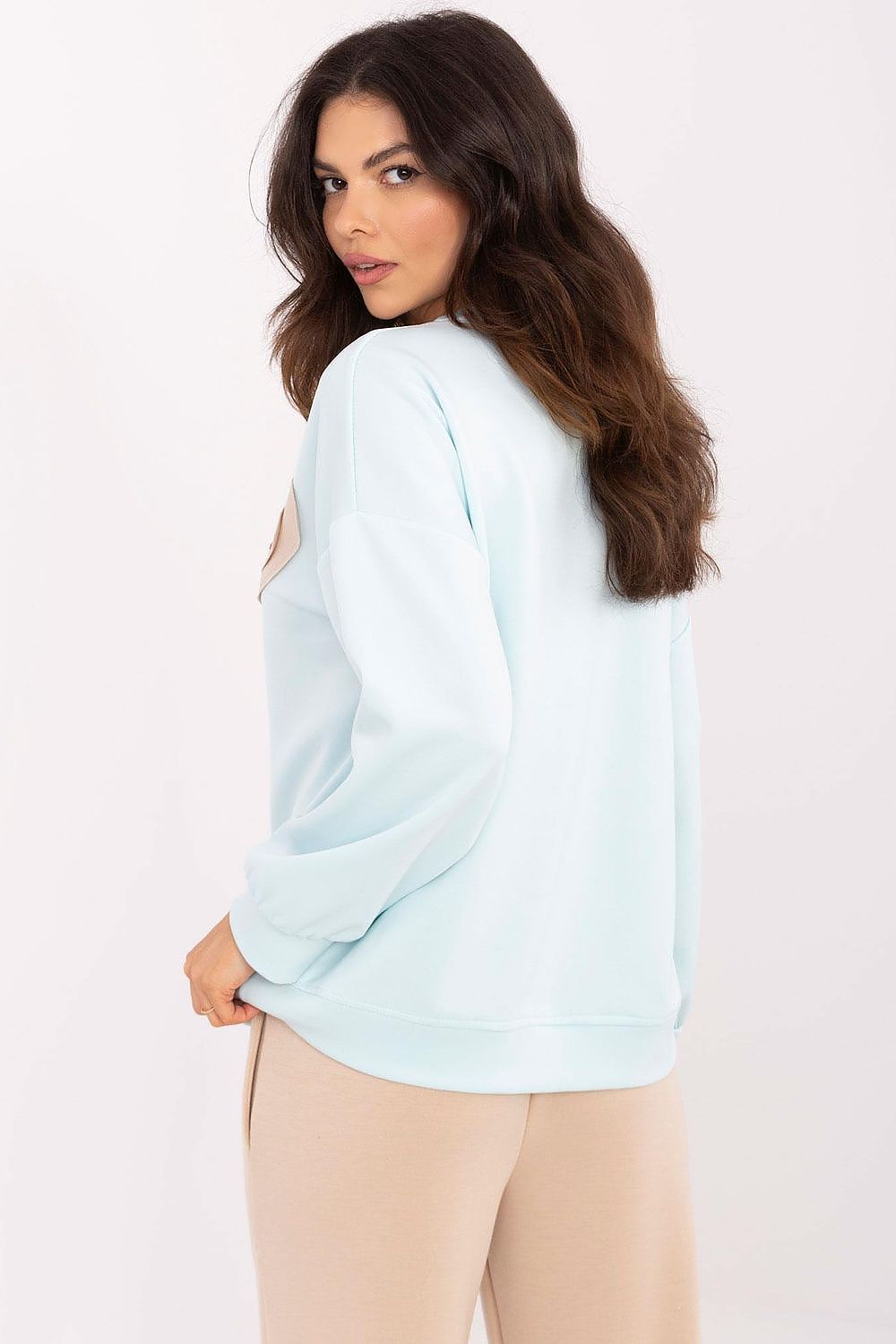 Szabadidőfelső model 207028 Italy Moda 
