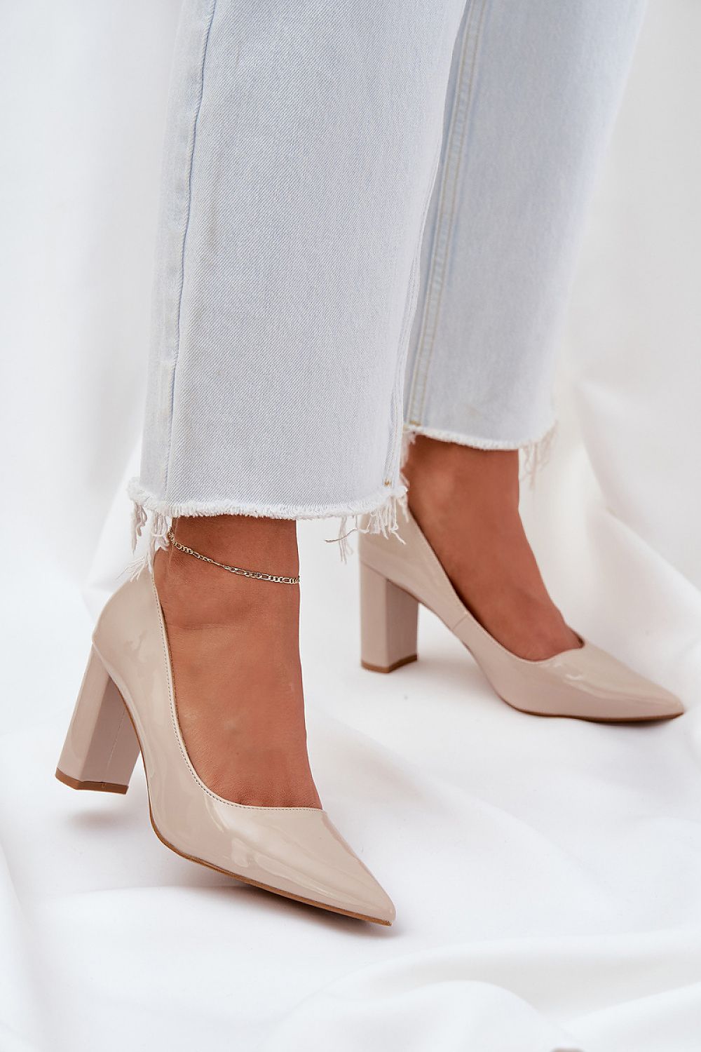  Magassárkú körömcipő model 208439 Step in style 