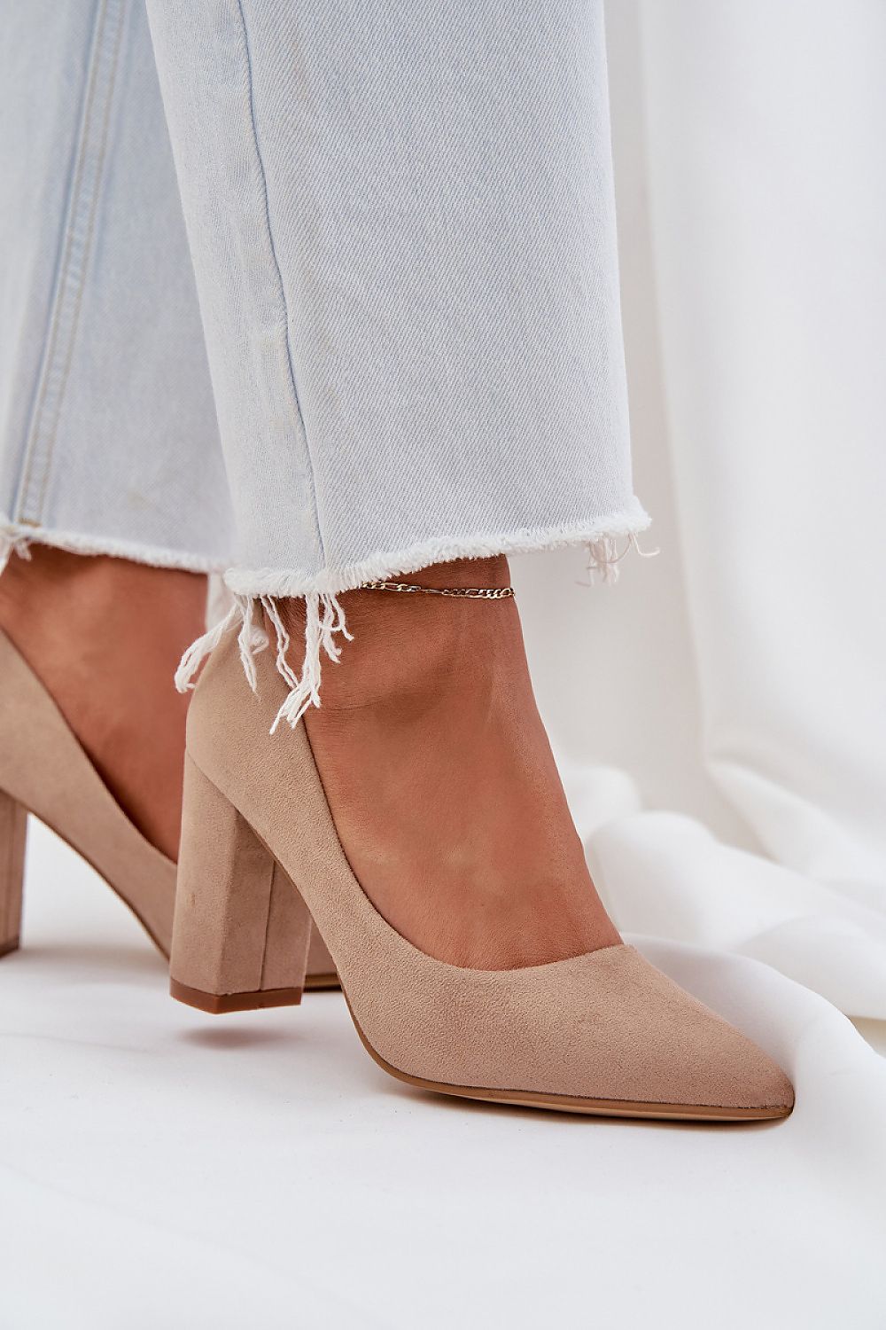  Magassárkú körömcipő model 208441 Step in style 