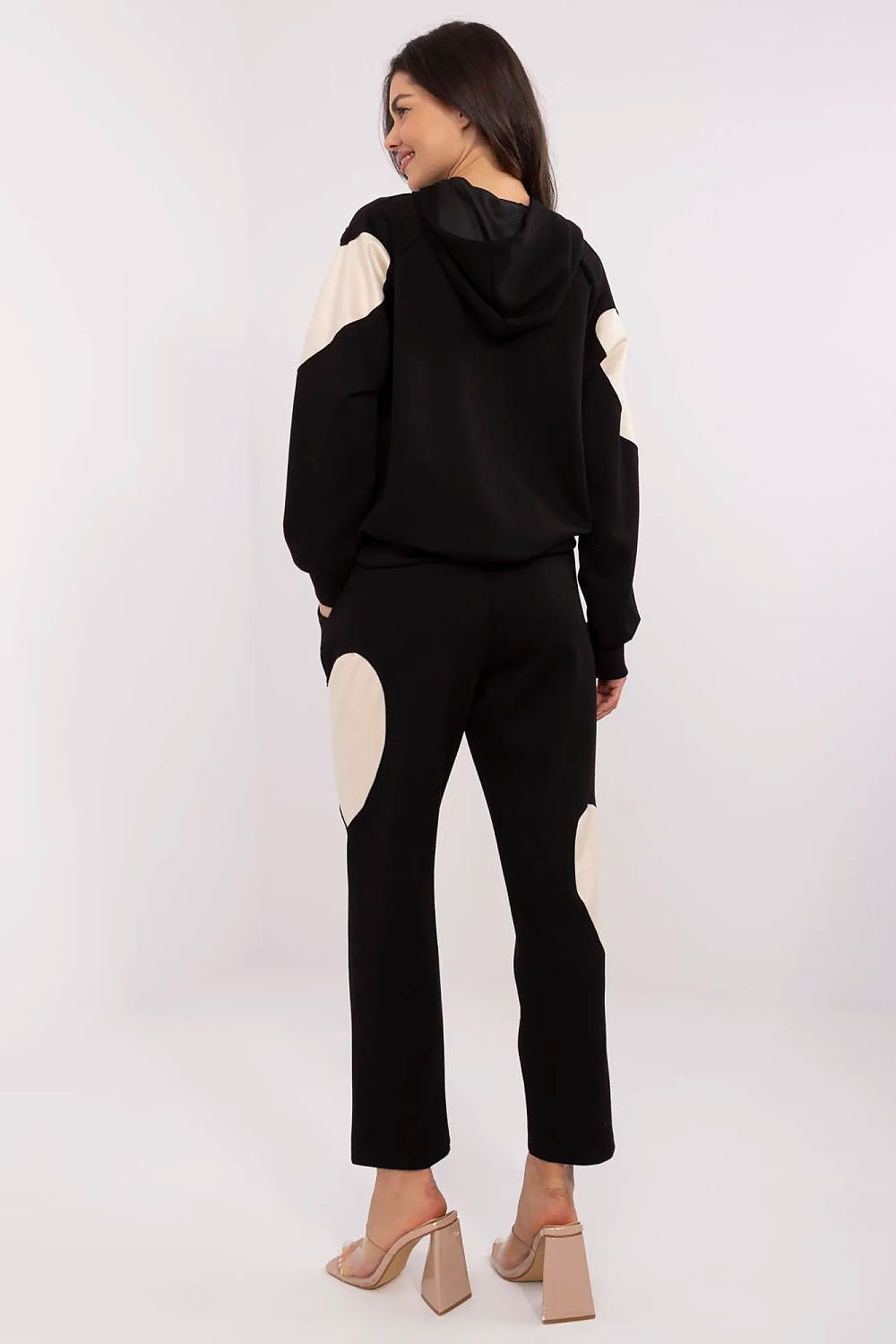  Együttes model 209203 Italy Moda 