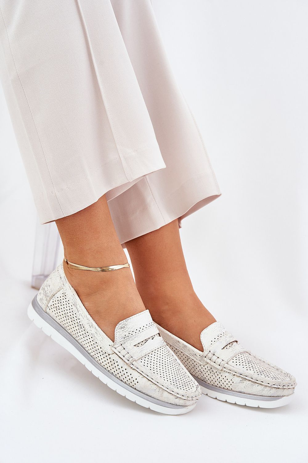  Mokaszin model 209785 Step in style 