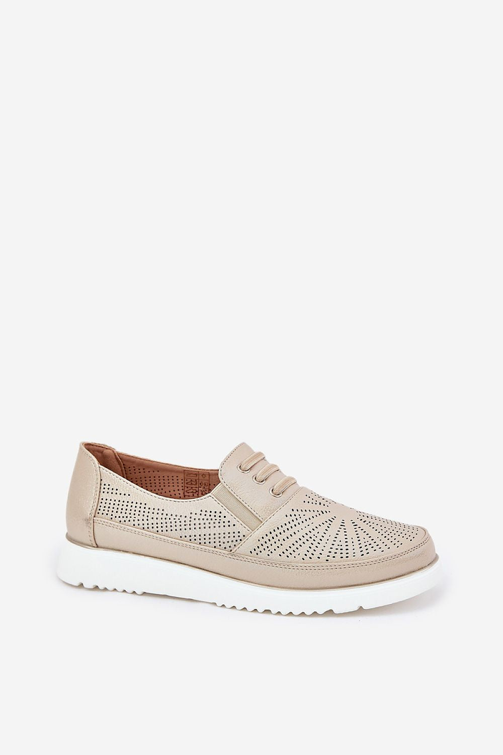  Félcipő model 209820 Step in style 