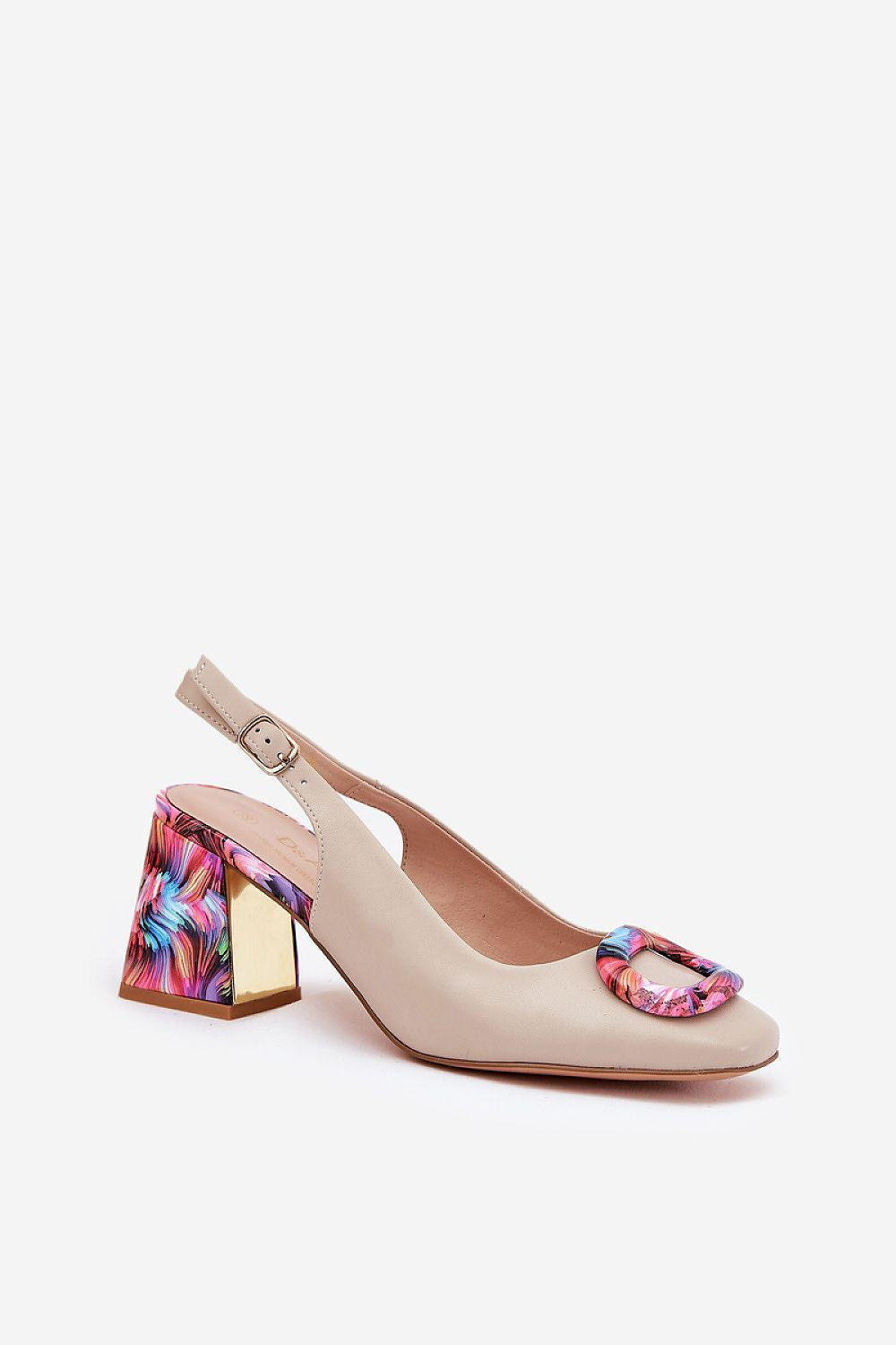  Magassarkú szandál model 210693 Step in style 