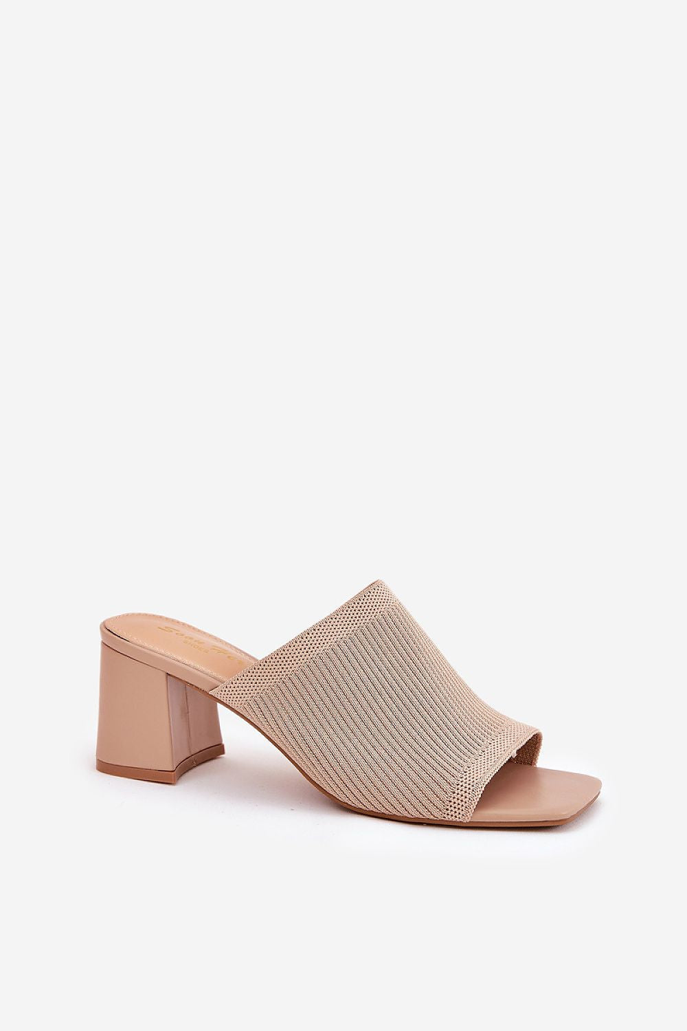  Papucs model 211021 Step in style 