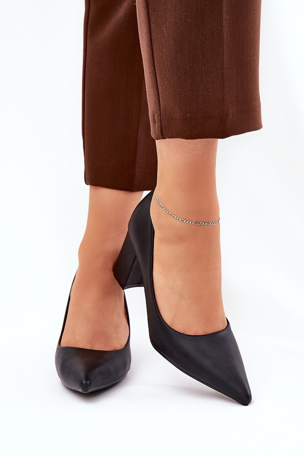 Magassárkú körömcipő model 211073 Step in style 