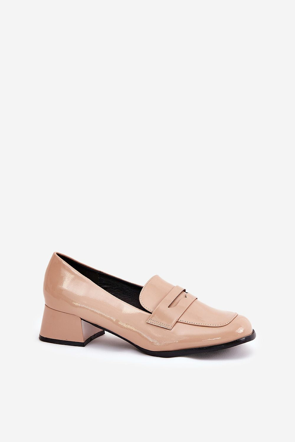  Magassarkú körömcipő model 211081 Step in style 
