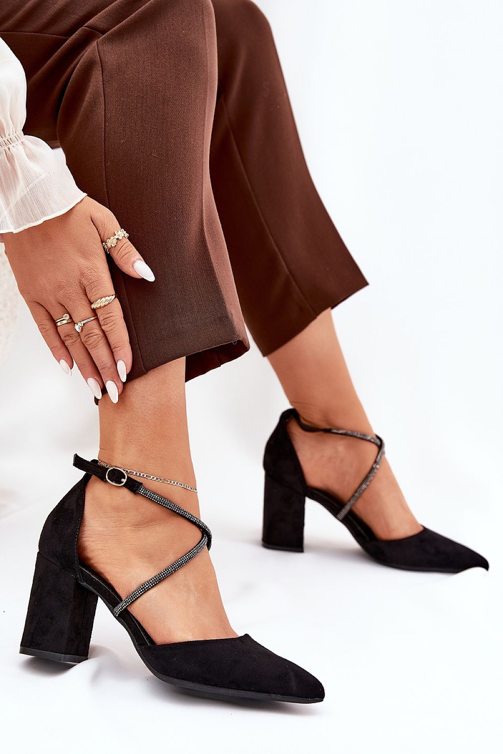  Magassárkú körömcipő model 211085 Step in style 