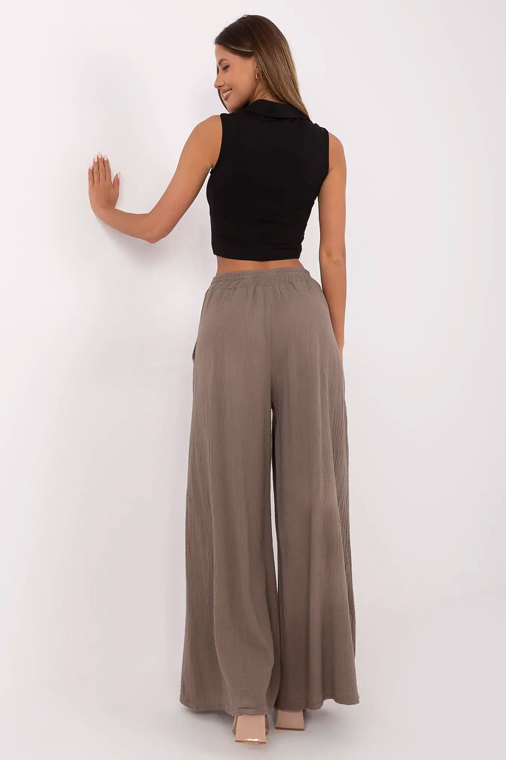  Női nadrág model 211271 Italy Moda 
