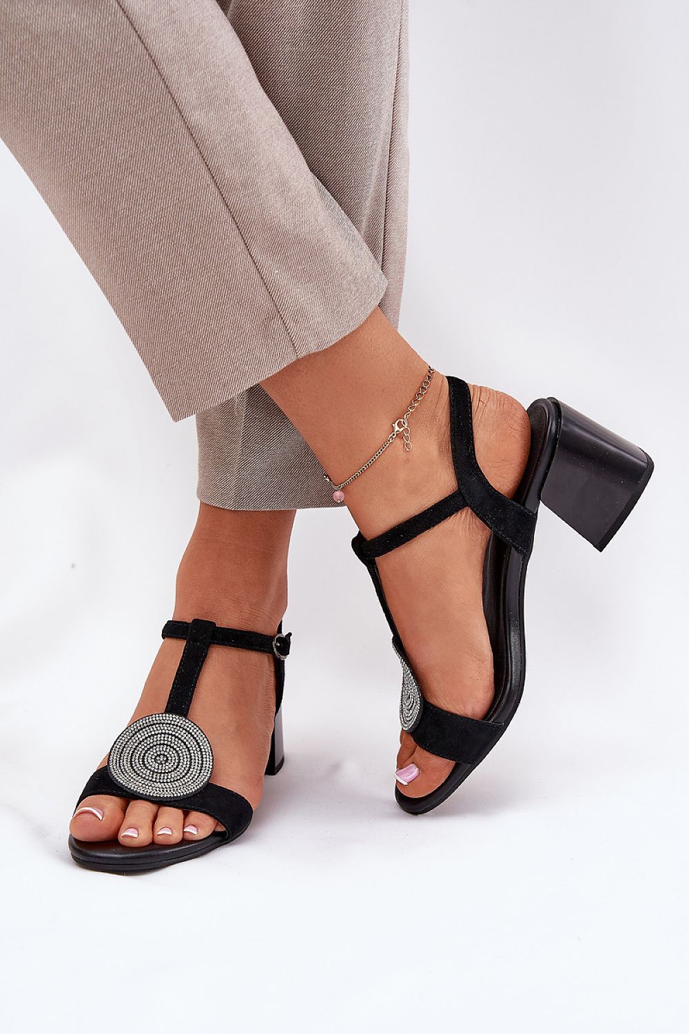  Magassarkú szandál model 211368 Step in style 