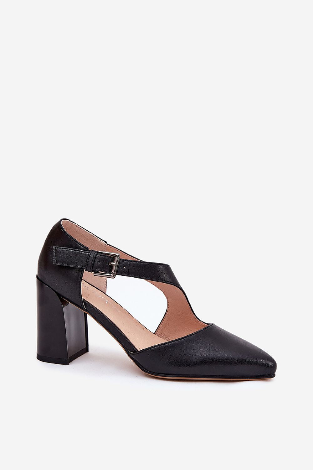  Magassárkú körömcipő model 211614 Step in style 