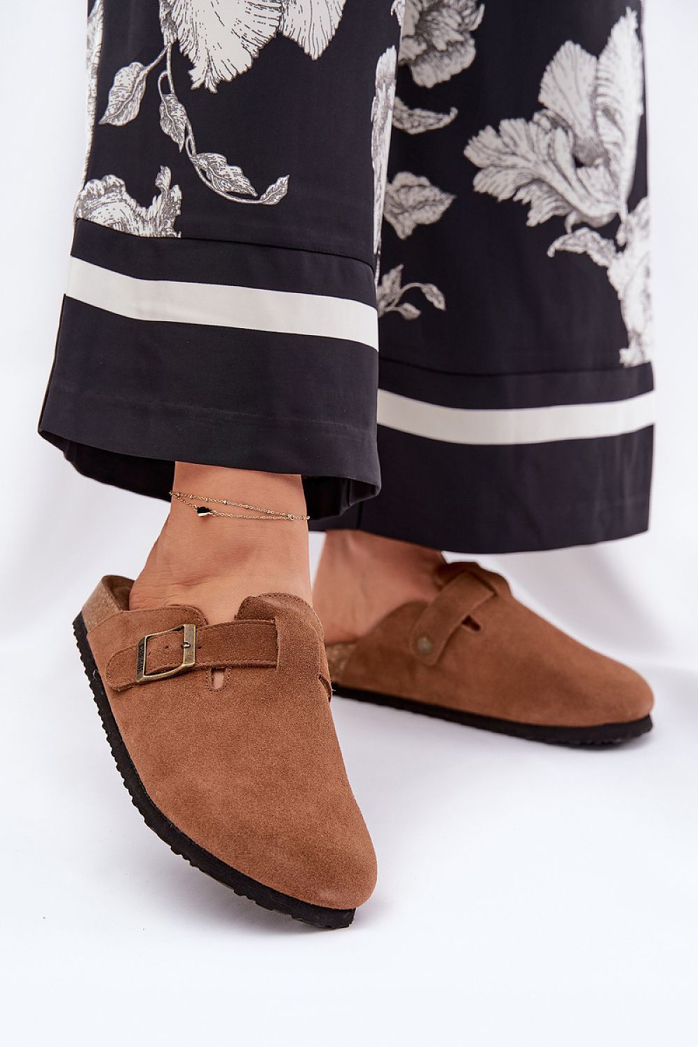  Papucs model 211685 Step in style 