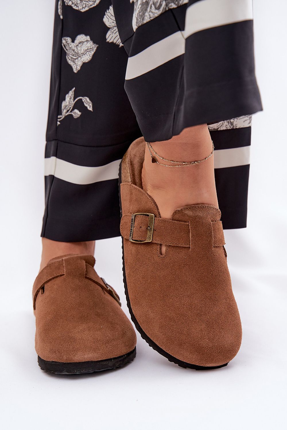  Papucs model 211685 Step in style 