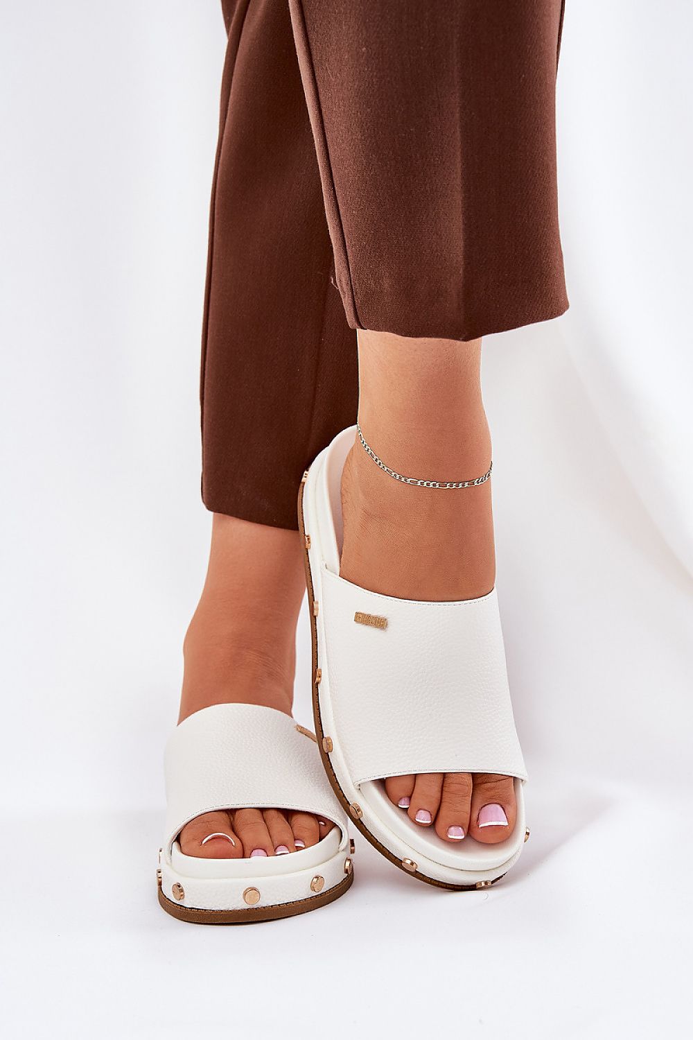  Papucs model 211687 Step in style 