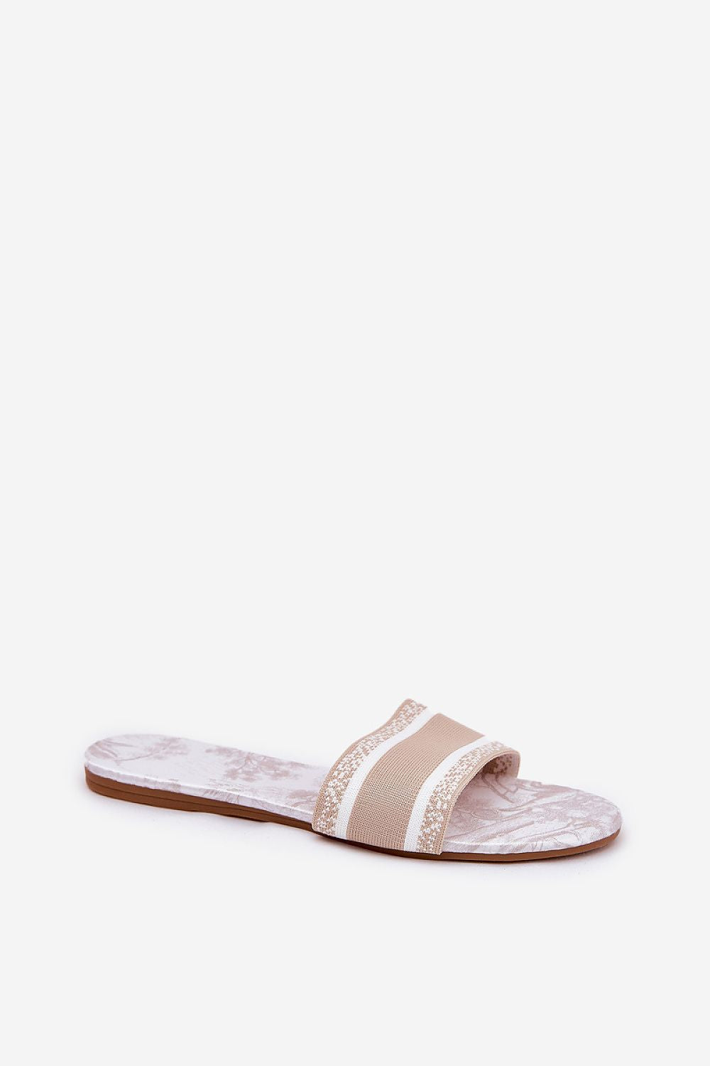  Papucs model 211694 Step in style 