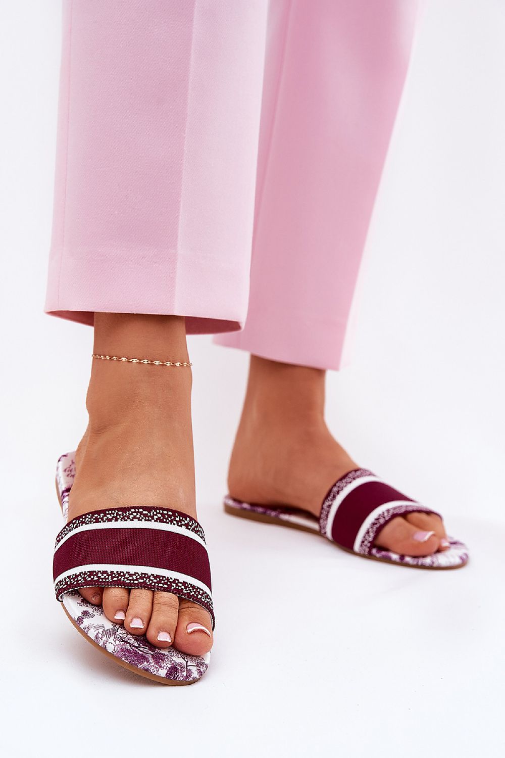  Papucs model 211696 Step in style 