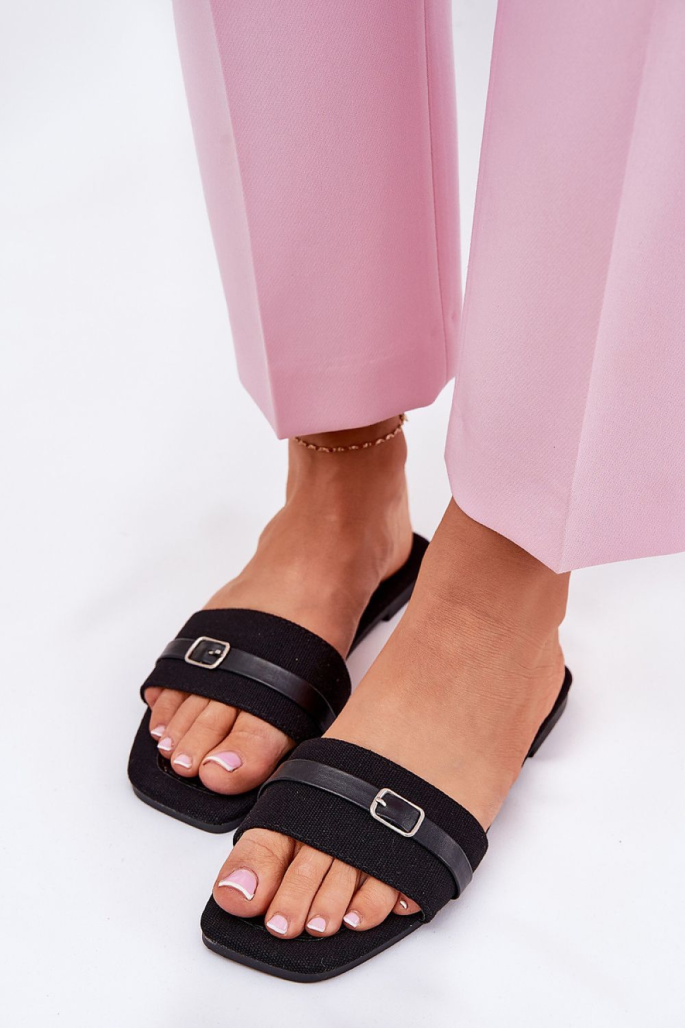  Papucs model 211698 Step in style 