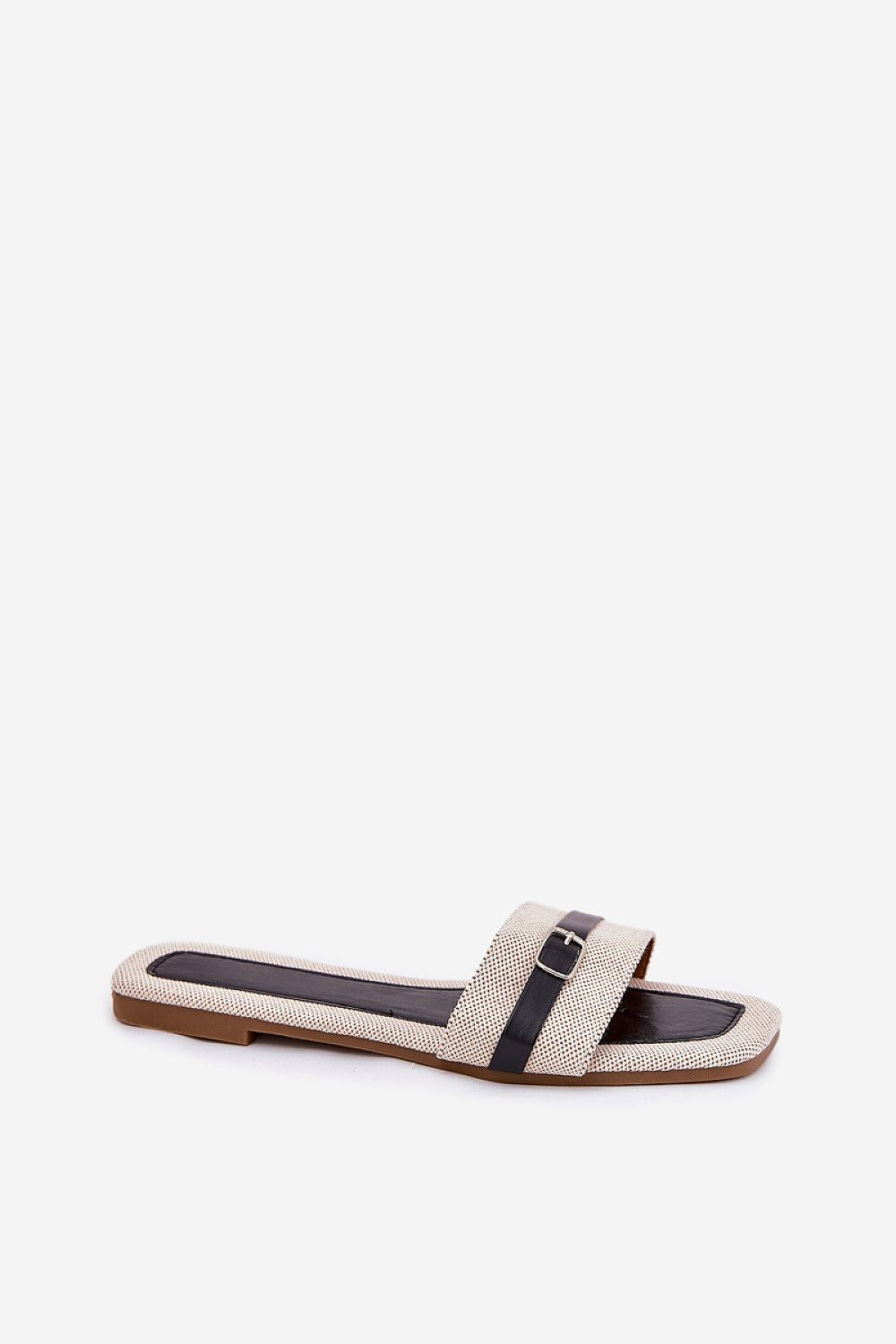  Papucs model 211700 Step in style 