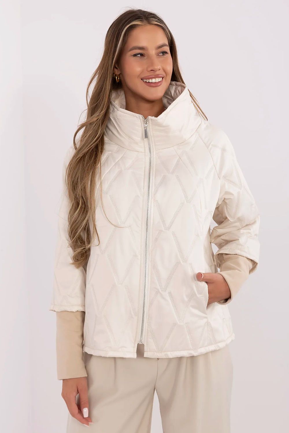  Dzseki model 211824 Italy Moda 