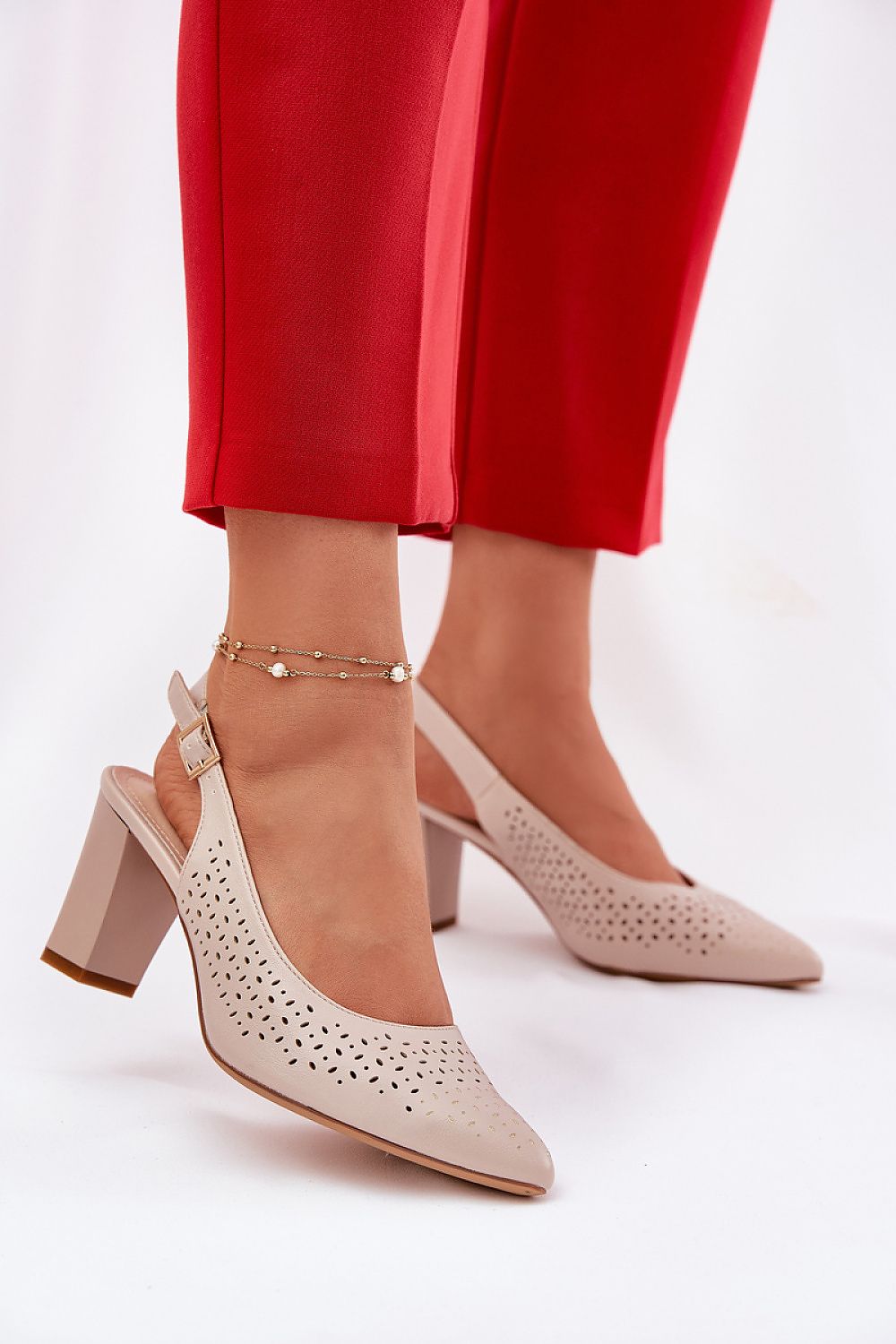  Magassarkú szandál model 211940 Step in style 