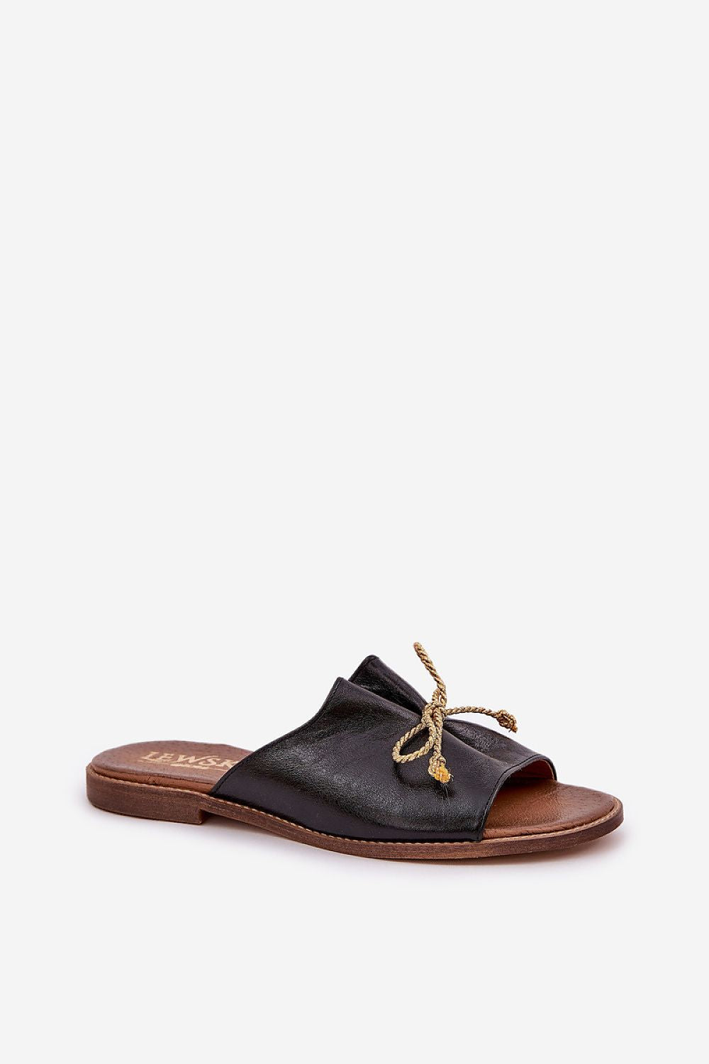  Papucs model 211971 Step in style 