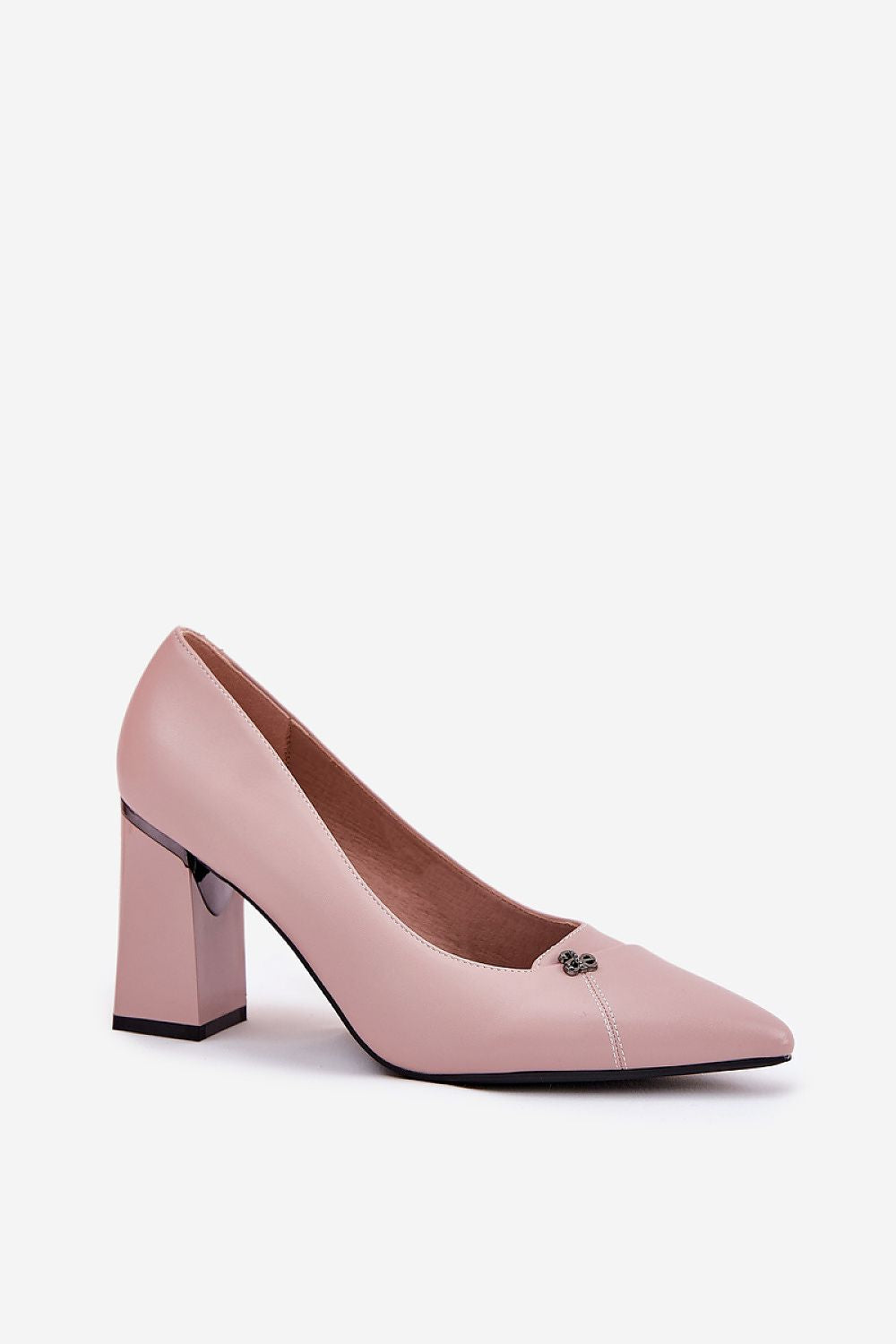  Magassárkú körömcipő model 211983 Step in style 