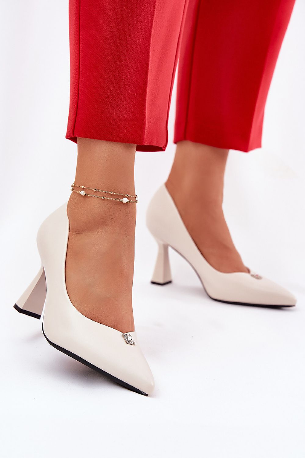  Magassarkú körömcipő model 211986 Step in style 