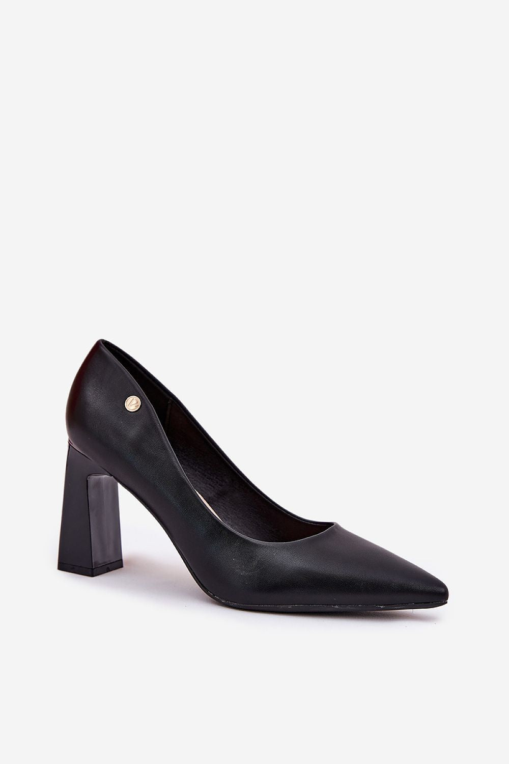  Magassárkú körömcipő model 211988 Step in style 