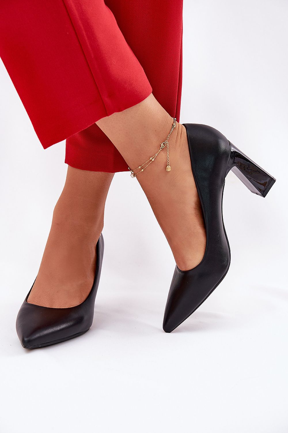  Magassárkú körömcipő model 211988 Step in style 