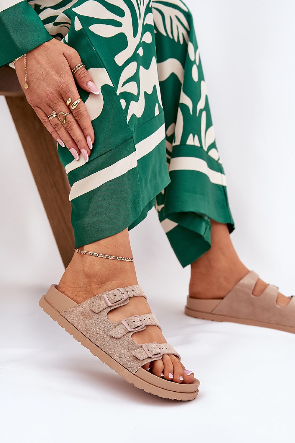  Papucs model 212148 Step in style 