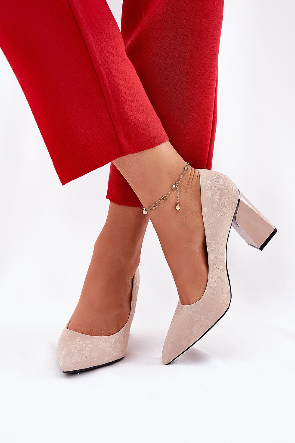  Magassárkú körömcipő model 212335 Step in style 